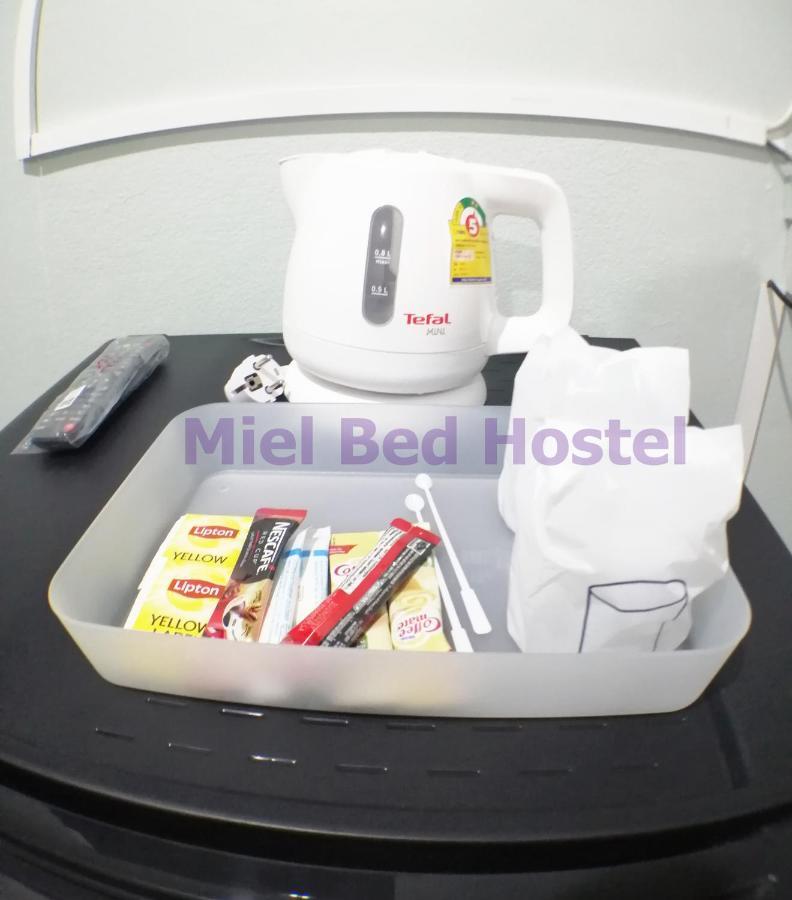 Miel Bed Hostel & Gallery Chiang Mai Exterior photo